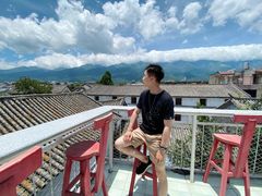 -喵屿·大理花园猫咖