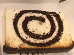 白巧克力瑞士卷-Awfully Chocolate(嘉里城店)