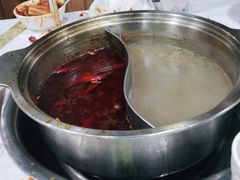 鸳鸯锅-来伊回麻辣烫·火锅串串清真(红瓦寺总店)