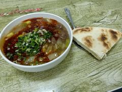 大碗糊辣汤丸子多放干辣子-清真李唯一优质肉丸糊辣汤