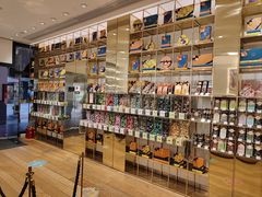 -VENCHI 闻绮(上海佛罗伦萨小镇店)