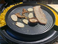 -三国惹火烤肉·中日韩烤肉集合店(百草路店)