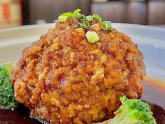 招牌红烧狮子头-源時代·江浙小馆