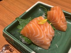 挪威厚切三文鱼腩刺身-摩打食堂(佳兆业店)