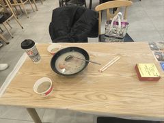 -江城燕子大排档(江汉路步行街店)