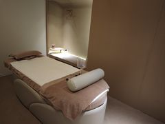 -左右Massage/Spa(长寿路店)