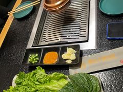 -臻牛烤肉