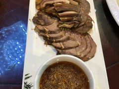 驴肉拼盘-张记美食城