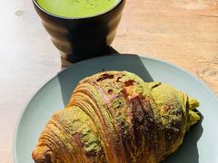 抹茶可颂-Top Impression Bakery Wolli Creek