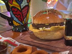 -Famous肥猫墨西哥音乐餐吧(五棵松华熙LIVE店)