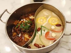 牛腩鱼汤鸳鸯锅-今日炊牛·潮汕牛肉火锅(华采天地店)