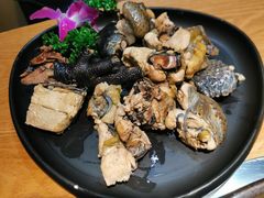 -一朵菌·野生菌探索家火锅(南亚店)