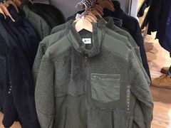 -优衣库(重庆万象城店)