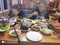 -珍巴奴毛肚牛肉小火锅(四惠店)