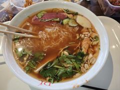 -胖东来生活广场(健康路店)