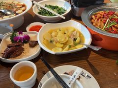 -湘力力小院·鱼汤泡饭(枫林路店)