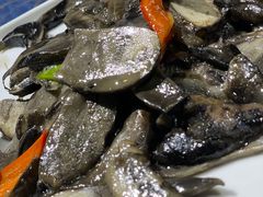 -乡村馕坑肉·烧烤·新疆菜·本地人更爱吃(阿勒泰首店)