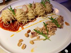 鸡丝拌面-桂满陇天书(南京德基旗舰店)