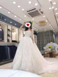 -予白婚纱礼服馆
