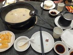 -煲宫猪肚鸡(昆山金鹰国际购物中心店)