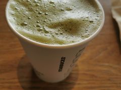 燕麦抹茶拿铁-星巴克臻选(莘庄仲盛店)
