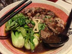 -静香HOUSE·全时段融合餐厅(七星欢乐颂店)