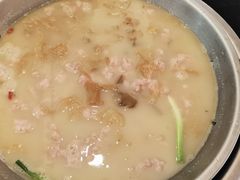 -老来福·非遗酸汤兔(凯旋路店)