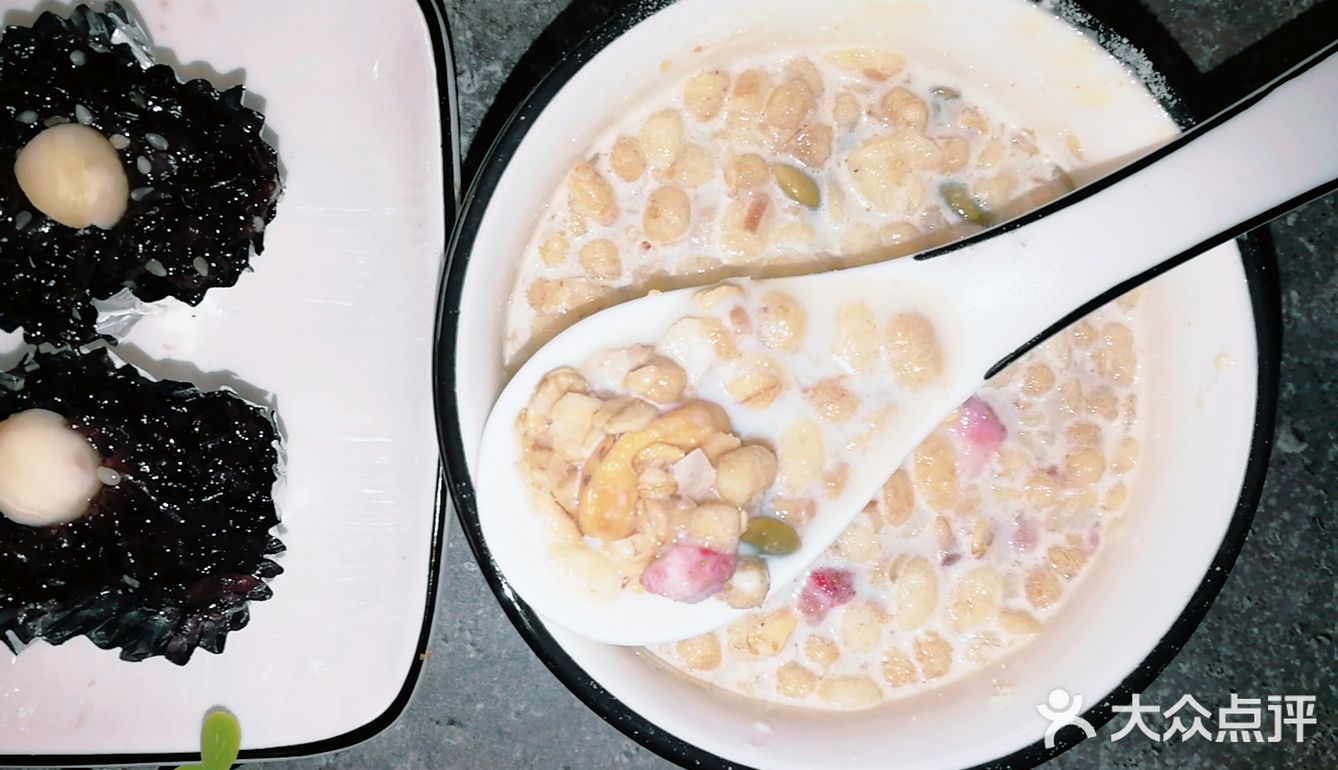 听说25g的奶粉加200ml的水是最好的配比