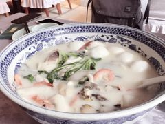 极品鱼头皇-山外山菜馆(玉泉路店)