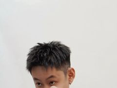 -鸿通城购物中心