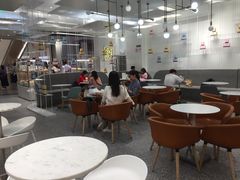 大堂-奈雪的茶(市百一店)