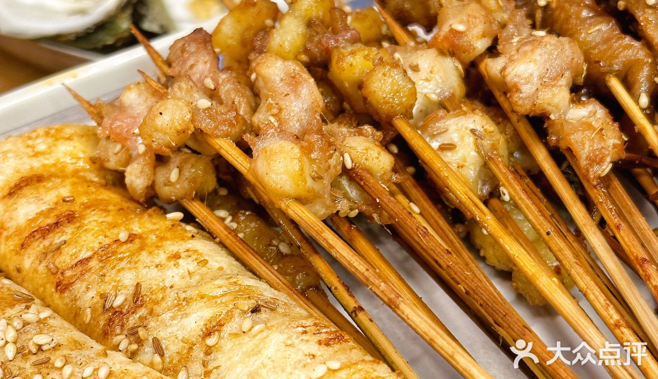 《曝光深圳年轻人喜欢的国潮风烧烤品牌1位》