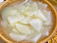 -一品红烧鸭特色川菜(三岔湖店)