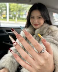 -董小姐日式美甲美睫·皮肤管理