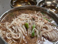 -正宗杨记普洱酸醋米线(总店)