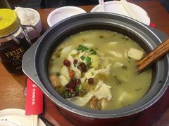 -周鱼小馆石锅酸菜鱼(活力汇店)