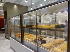 面包甜点陈列柜-奈雪的茶(华侨城创意园店)