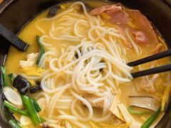 -桥香园过桥米线(国贸店)