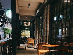 -星巴克臻选(成都宽窄巷子店)