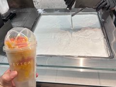 -喜茶(深圳万象城黑金店)
