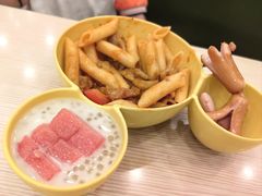 -佰搭果·广式茶餐厅(西华路店)