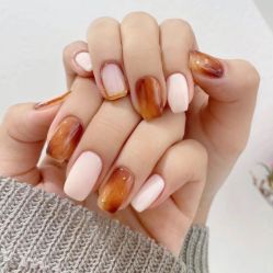 -悦指间美甲美睫