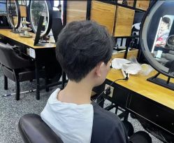 -藤野造型·烫·染发型设计店