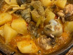 砂锅螺蛳鸡-丽丽三鲜螺蛳粉(田林路店)