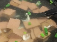 鸡鸭血汤-舒蔡记生煎菜饭(云南中路店)