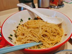 -小杨生煎(金山百联购物中心3楼店)