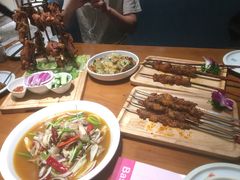 -莲香西域·正宗新疆菜(龙华店)