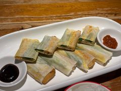 -新白鹿餐厅(湖滨银泰IN77C区店)