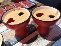 -虾弄弄海派小龙虾·牛羊蝎子火锅