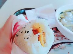 -东方既白(黄兴路大润发店)